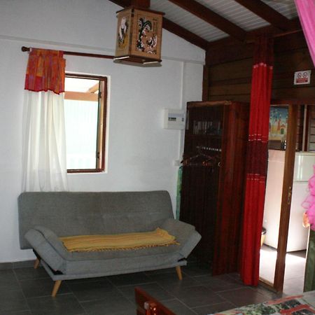 La Kaz Creole 2 Villa Bouillante Buitenkant foto